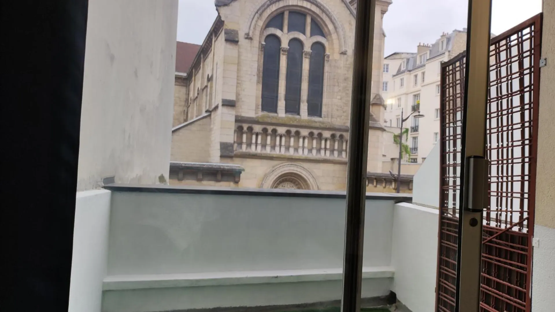 Trocadero 16ieme - With Balcony パリ